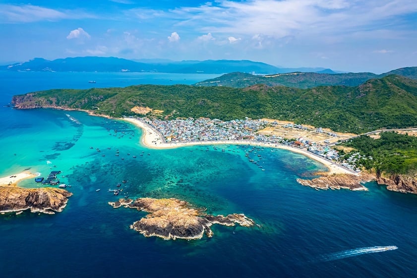 7 Reasons to Visit Quy Nhon Travel – Vietnam’s Hidden Coastal Paradise 1 Quy Nhon Travel